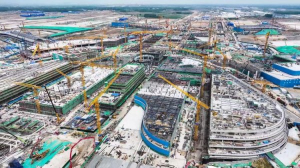 道正网配资 “五一”不打烊 济南机场二期改扩建工程跑出加速度